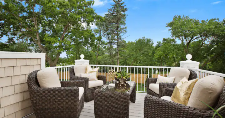 outdoor patio furniture